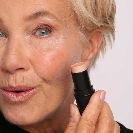 Glow and Get it Luminizer / Champagne